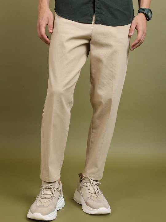 00aa14fc-1dc9-4bd9-8ba6-e2f4dbf979261703058231803HIGHLANDERMenBeigeTrousers1 HIGHLANDER Men Beige Mid-Rise Regular Fit Trousers