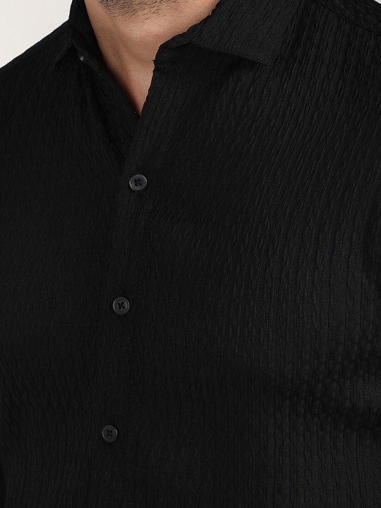 Campus Sutra Men Black Chain-Creased Shirt – Regular Fit
