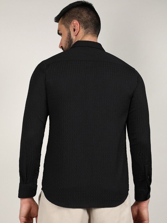 Campus Sutra Men Black Chain-Creased Shirt – Regular Fit