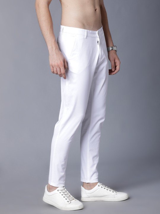 HIGHLANDER Men Solid White Tapered Fit Chinos