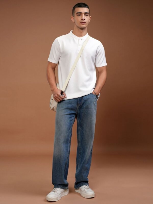 HIGHLANDER Men White Henley Collar Knitted Relaxed Fit T-shirt