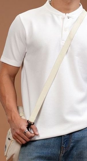 HIGHLANDER Men White Henley Collar Knitted Relaxed Fit T-shirt