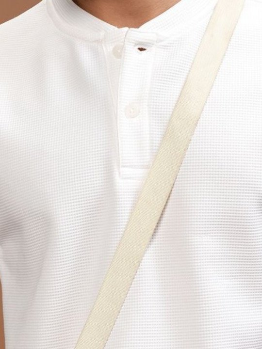 HIGHLANDER Men White Henley Collar Knitted Relaxed Fit T-shirt