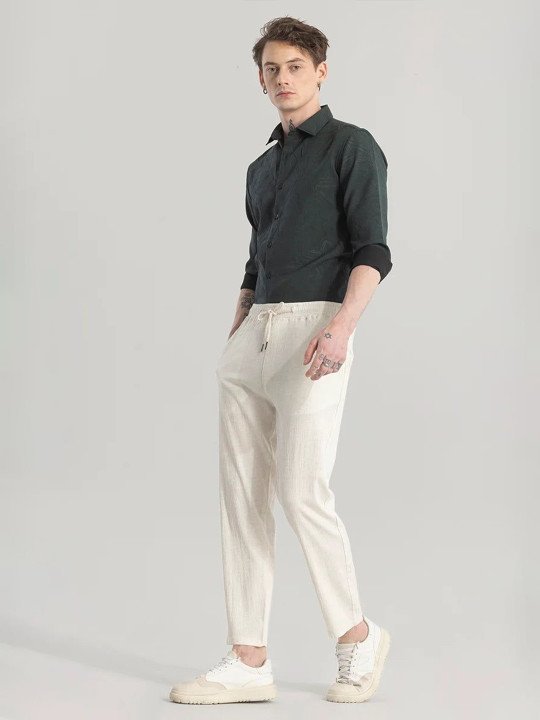 Snitch Men Classic Regular Fit Mid-Rise Linen Blend Trousers